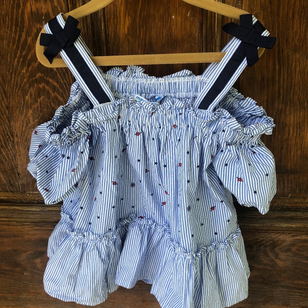 Stylish off shoulder shirt
